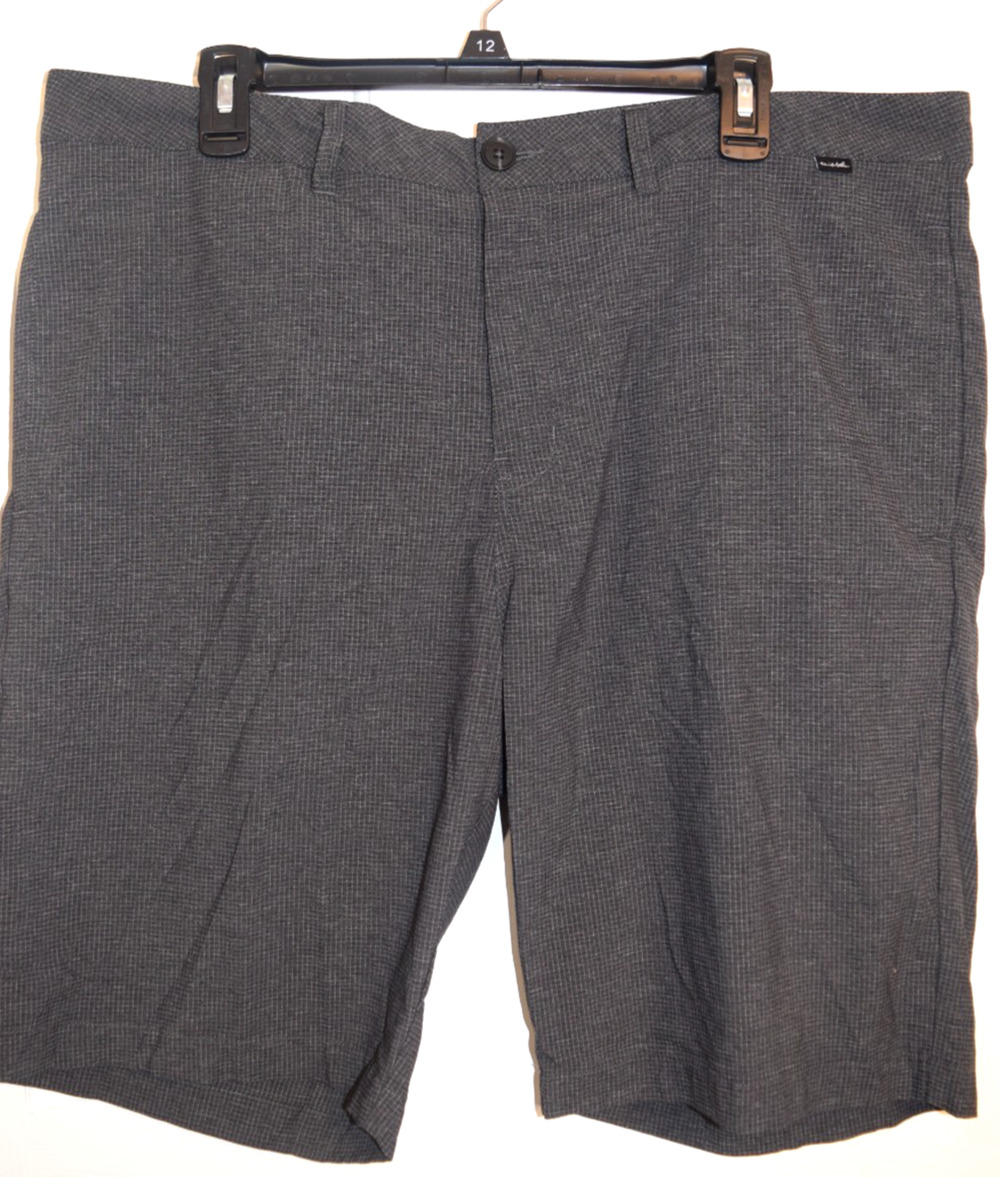 ~ Travis Mathew Shorts Mens 38 Dark Gray Check Golf Casual Summer ~